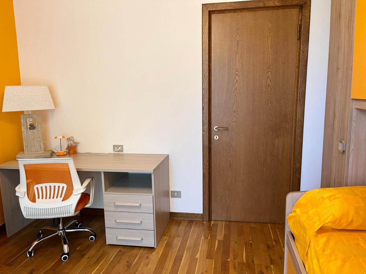 Lukas Home Con Il Cuore Appartamento 3 Camere Al Piano Terra E Appartamento 1 Camera In Taverna Merone Екстер'єр фото