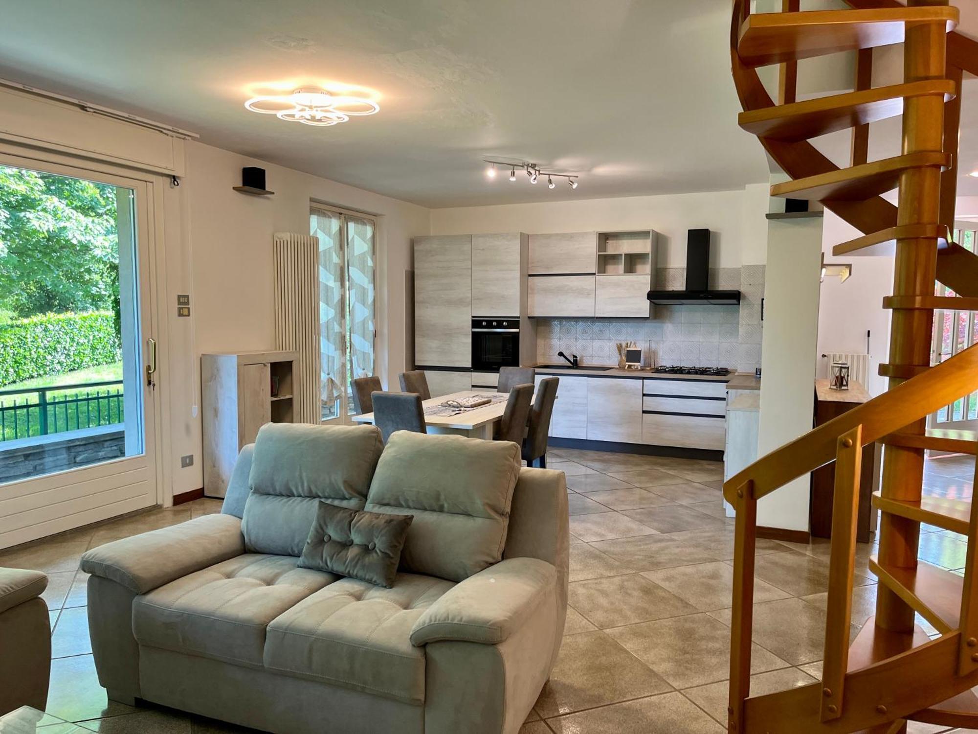 Lukas Home Con Il Cuore Appartamento 3 Camere Al Piano Terra E Appartamento 1 Camera In Taverna Merone Екстер'єр фото
